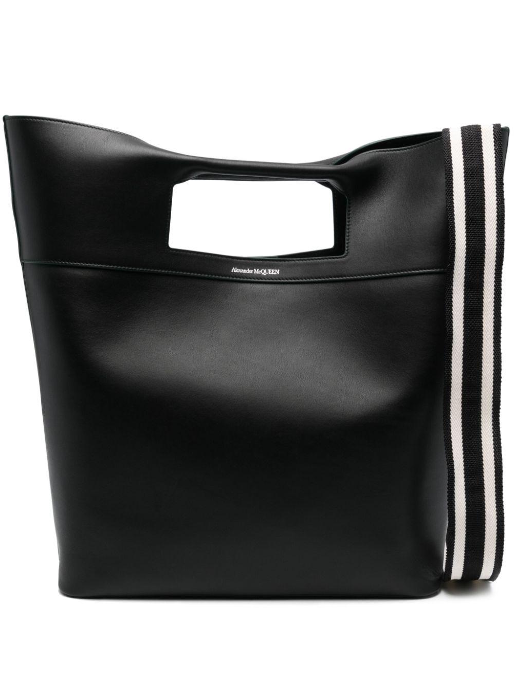 Alexander McQueen Bags.. BLACK 7352851AAJL1000 (Alexander McQUEEN / ハンドバッグ・ショルダーバッグ ) | Alexander McQUEEN (アレキサンダー・マックイーン)